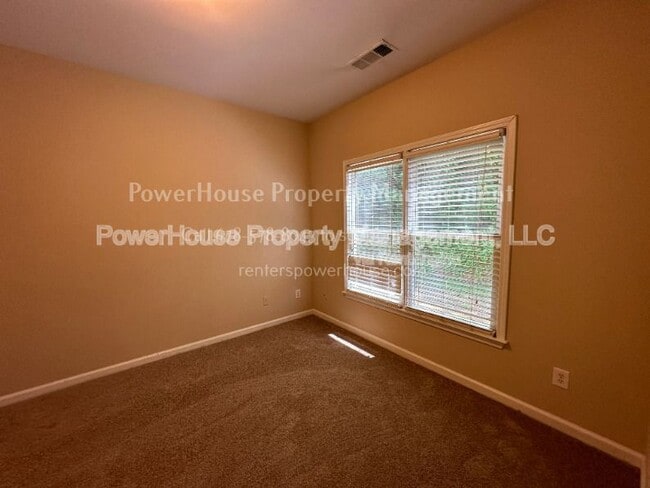 Building Photo - 5075 Byers Rd