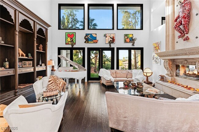 Building Photo - 2057 Troon Dr