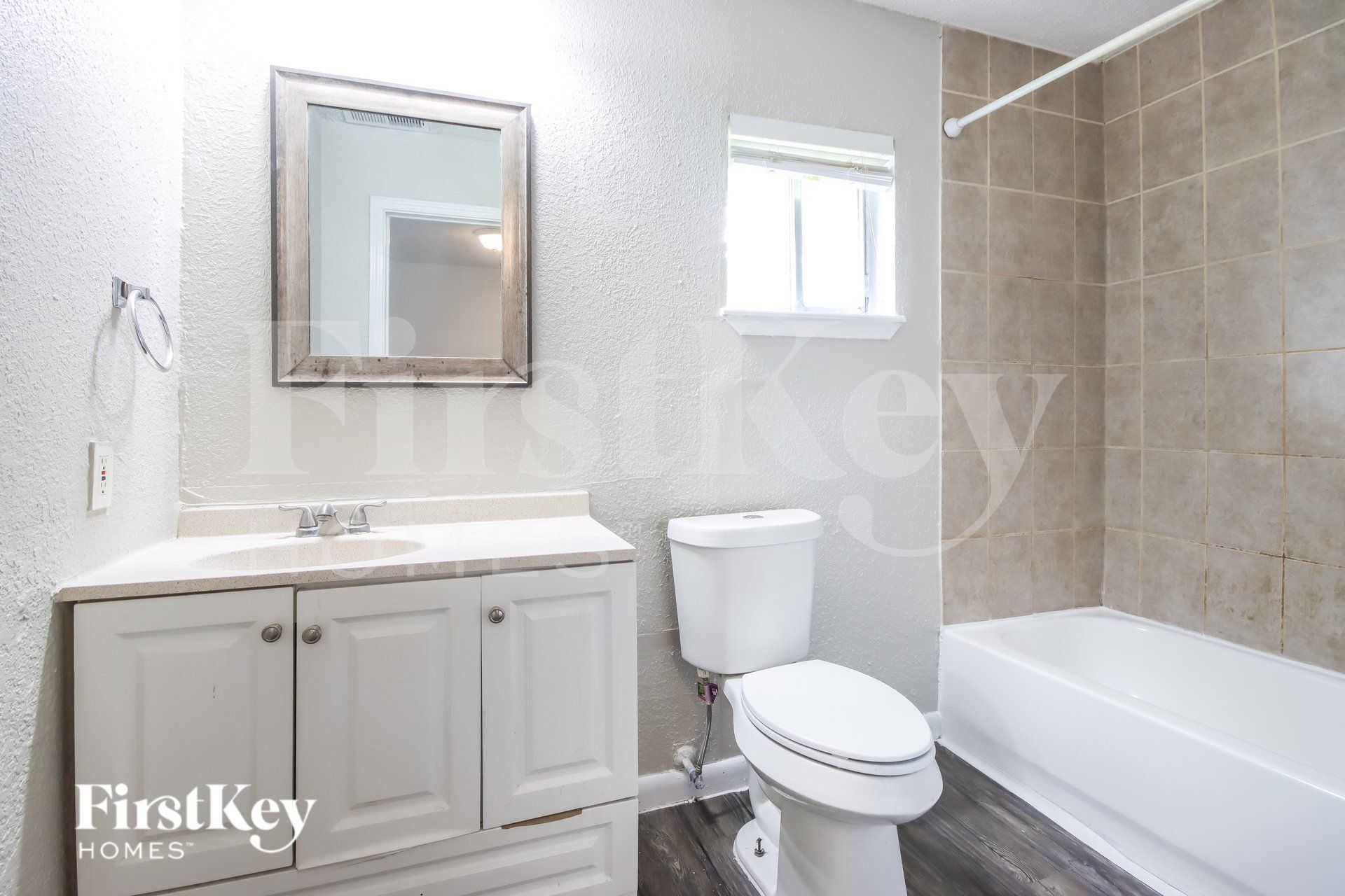 Building Photo - 5210 Greylog Dr