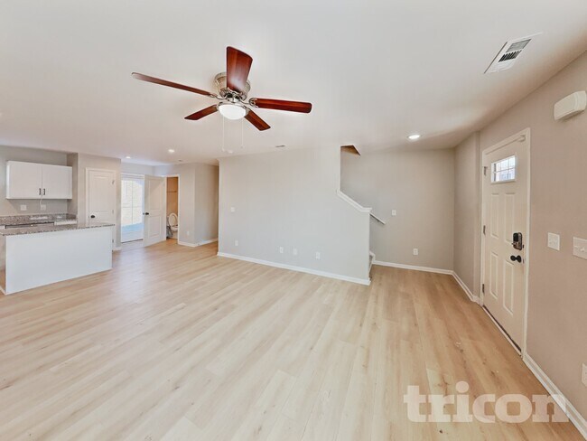 Building Photo - 4114 S Downs Cir