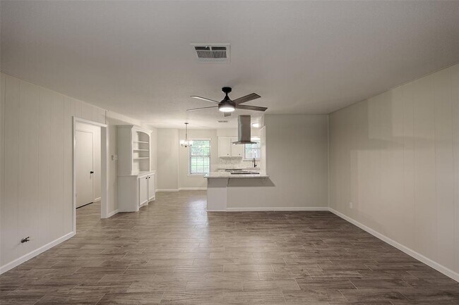 Building Photo - 15458 Rabon Chapel Rd