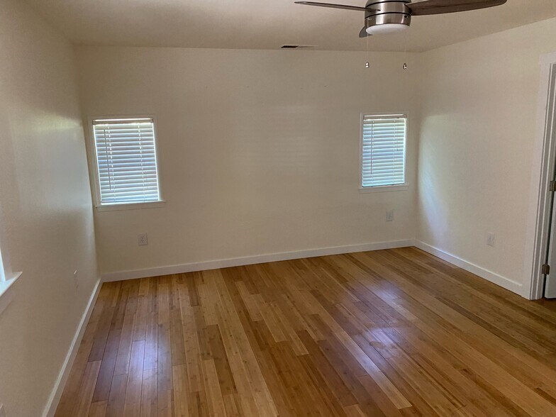 New master bedroom - 1421 N Cherry St
