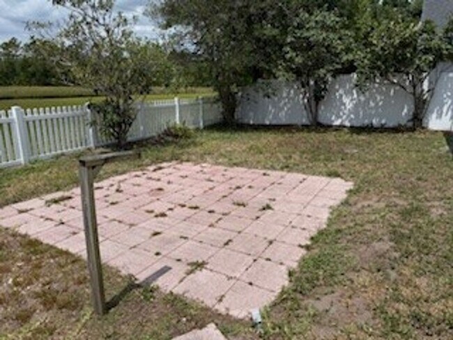 Building Photo - 3 Bedroom 2 bath Home in Cypress Lakes
