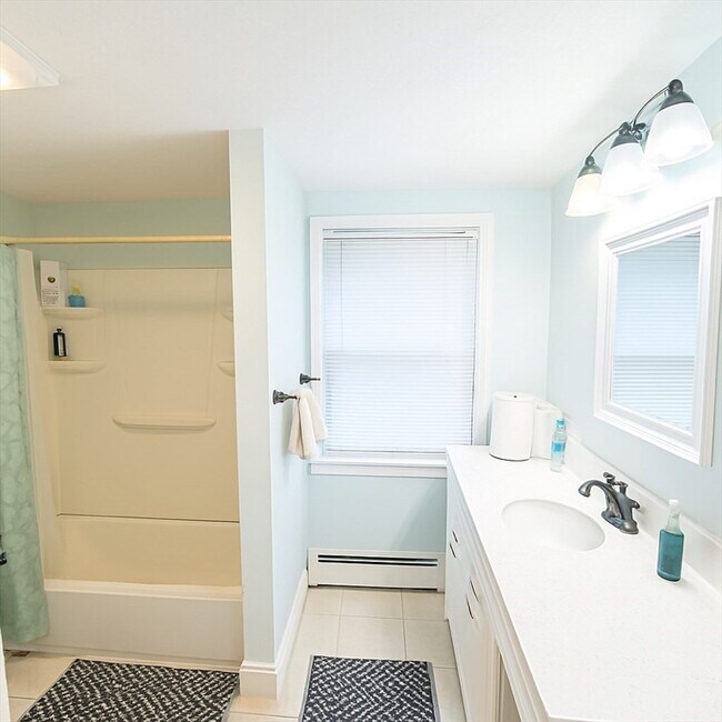 Building Photo - 9 Summer St