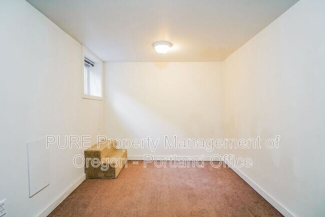 Building Photo - 5257 N Harvard St