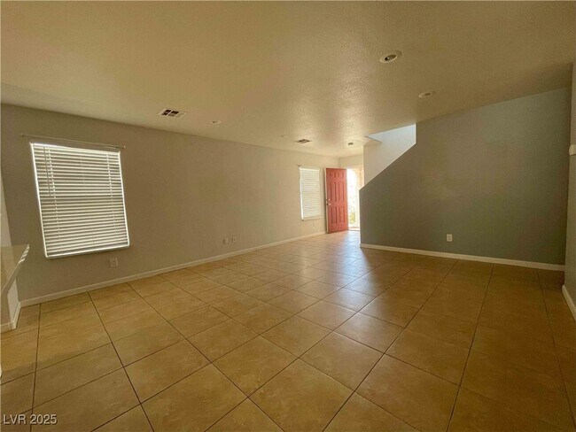 Building Photo - 9943 Shallot Ct