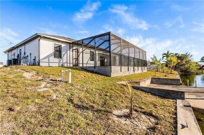 Building Photo - 3318 NE 13th Pl