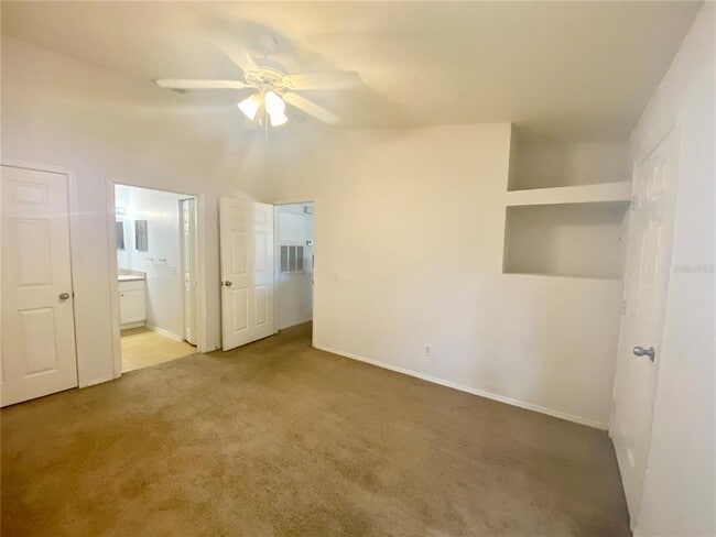 Building Photo - 36101 Deer Creek Dr
