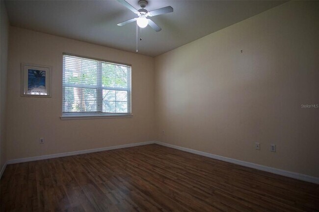 Building Photo - 5004 Mangrove Alley