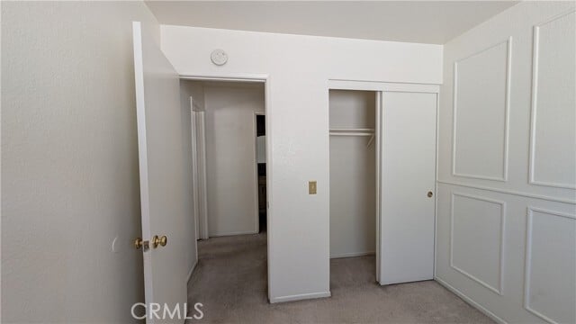 Building Photo - 9455 Fremontia Ave