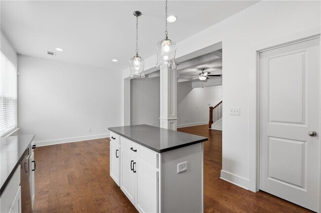Building Photo - 5372 Brooklands Dr