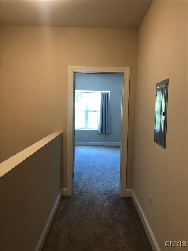 Building Photo - 224 Chapel St