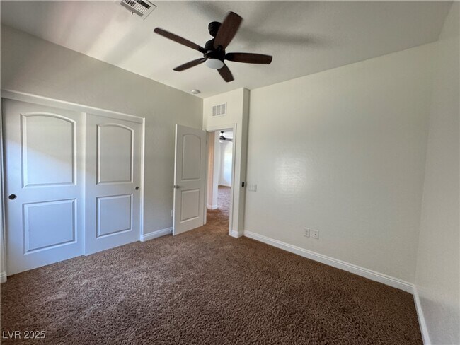 Building Photo - 2090 Morro Vista Dr
