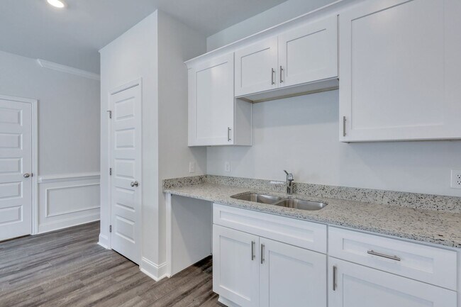 Building Photo - 329 Gov Gwinnett Way