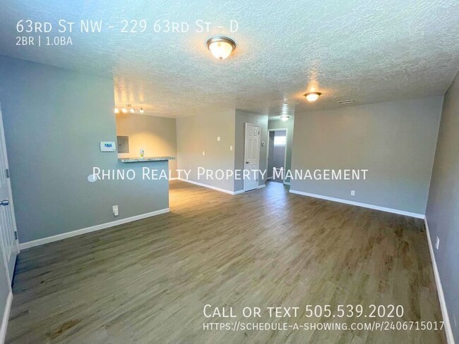 Building Photo - Welcome To Vida Nueva Apartments! 2 Bedroo...