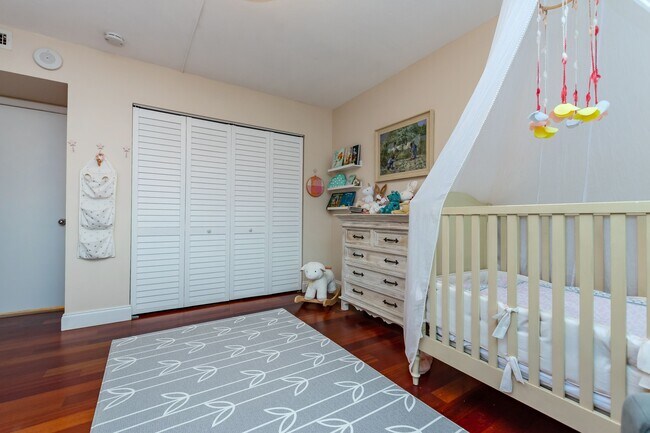 Building Photo - 199 Ocean Ln Dr