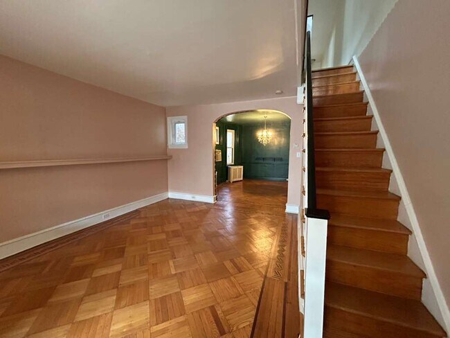 Building Photo - 4747 Sansom St