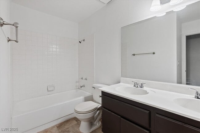 Building Photo - 2559 Kilmaron Cir