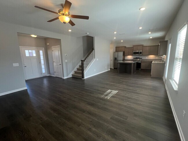 Building Photo - 41 Country Cir