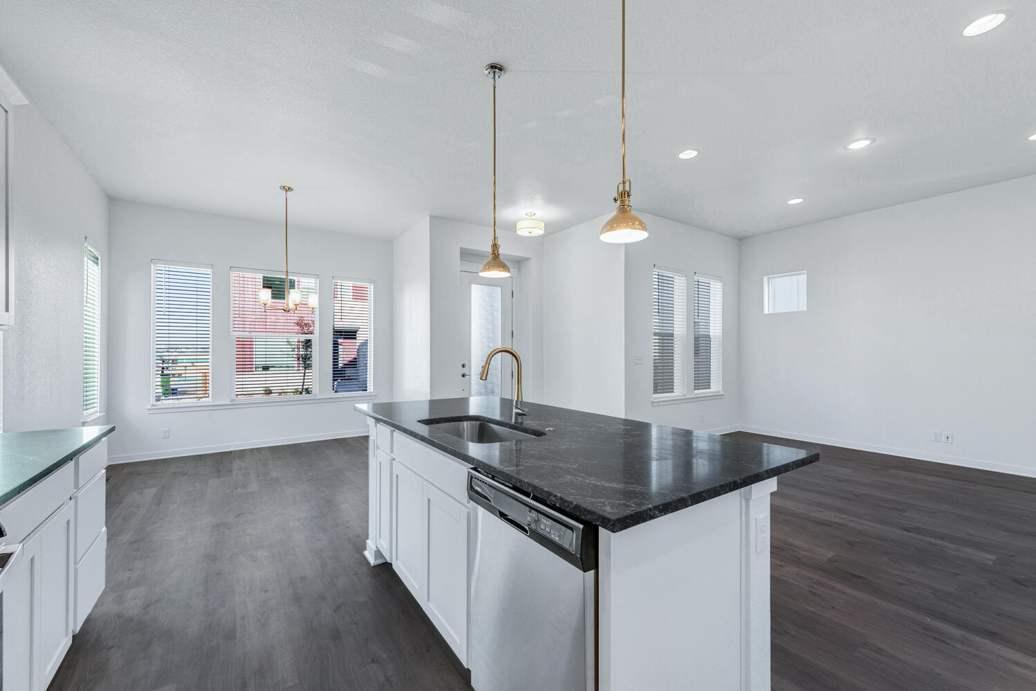 Building Photo - 1964 W 166th Dr