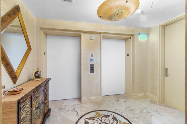 Building Photo - 1600 S Ocean Blvd