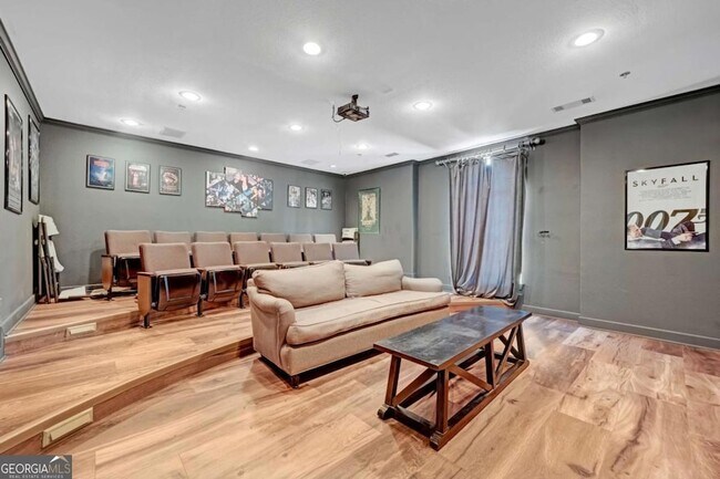 Building Photo - 3777 Peachtree Rd NE