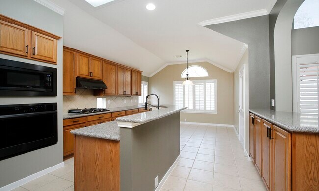 Building Photo - 2802 Parkeston Dr