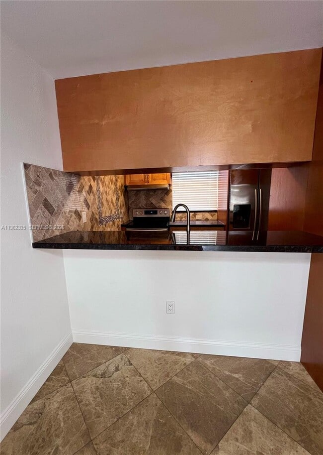 Building Photo - 6375 SW 136th Ct