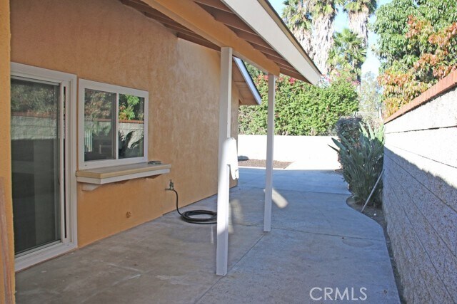 Building Photo - 2538 Alona St