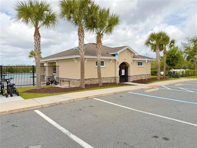 Building Photo - 4209 Deleon St