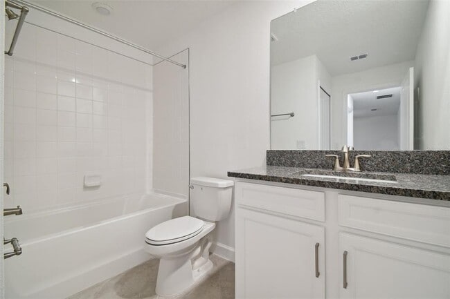 Building Photo - 8221 Cor Pne Wy