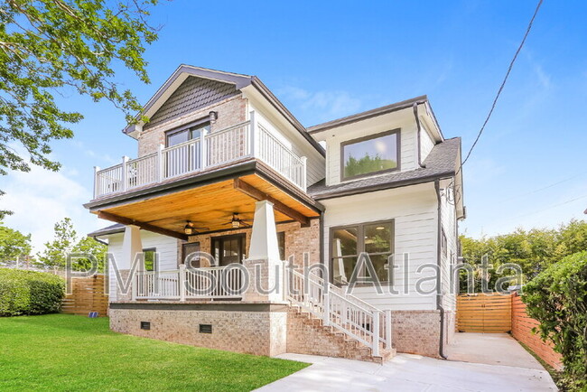 Building Photo - 116 3rd Ave