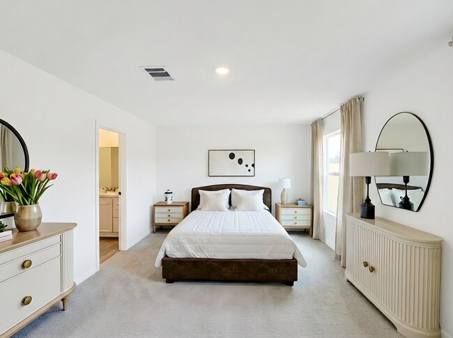 Building Photo - This great new single-story design makes smart use of the space available. At the front are all t...