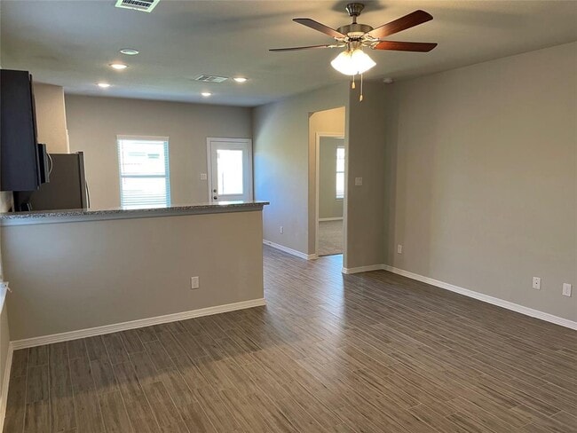Building Photo - 903 Redinger Ridge Dr