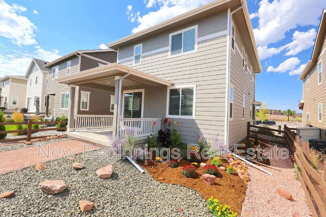 Building Photo - 16487 Mountain Flax Dr