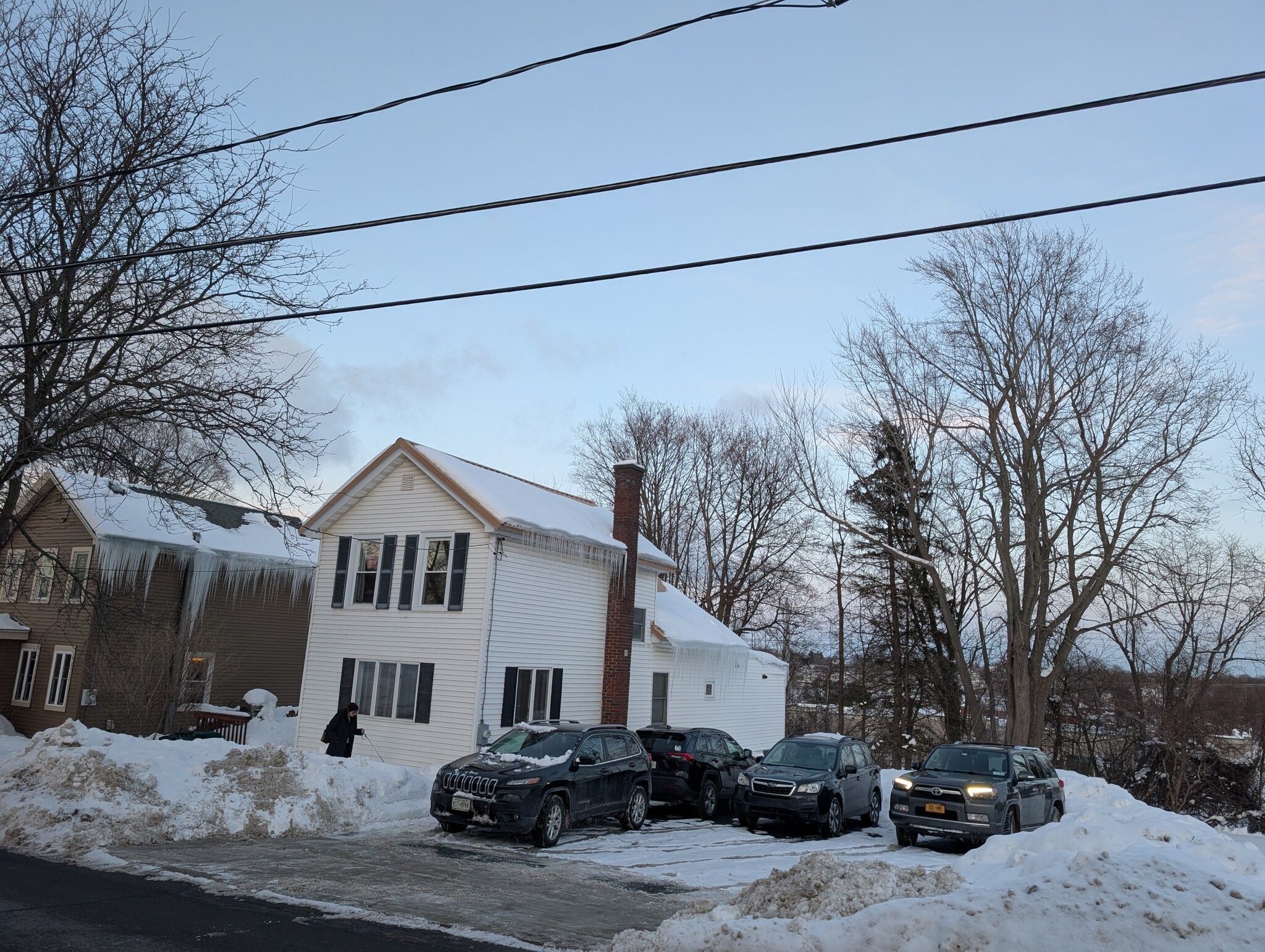 Building Photo - 107 5th Ave