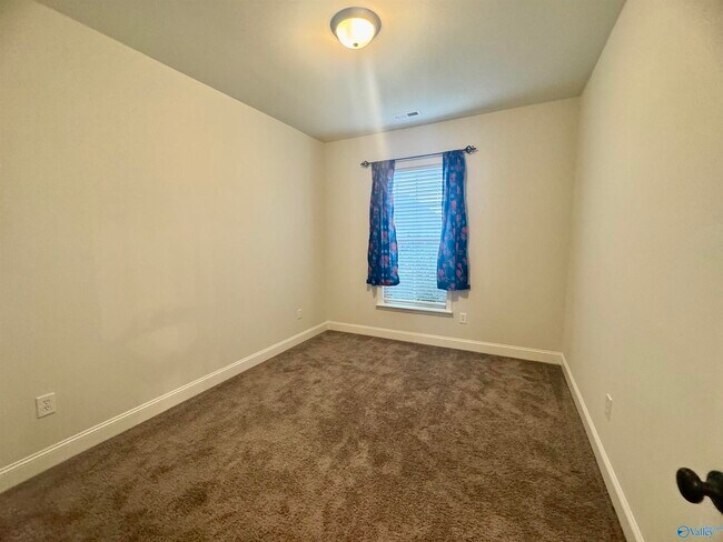Building Photo - 12893 Hudbug Dr
