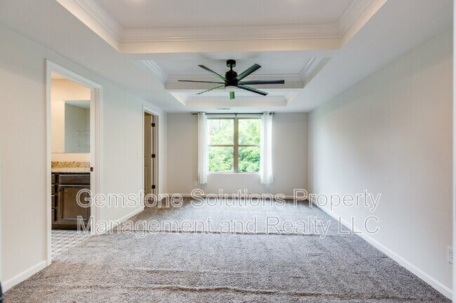 Building Photo - 101 Bellagio Villas Dr