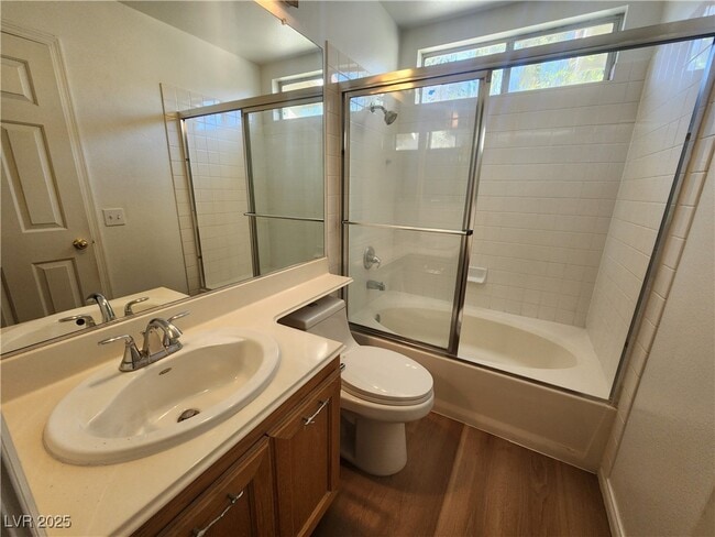 Building Photo - 1405 Iron Springs Dr