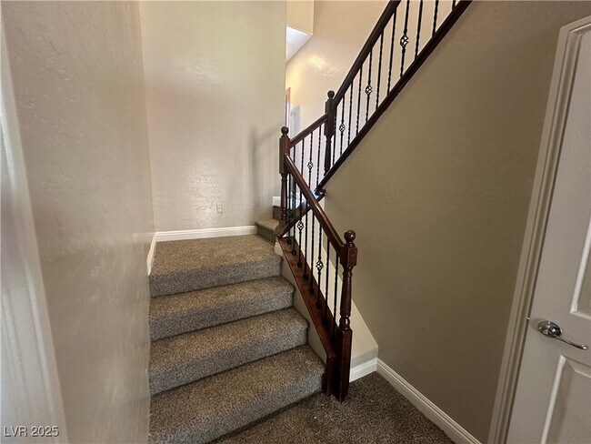 Building Photo - 7878 Langara Ave