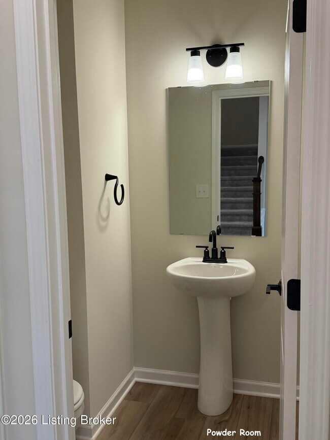 Building Photo - 16906 Aiken Rdg Cir