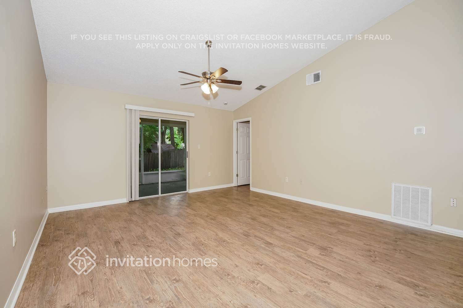 Building Photo - 7314 Carillon Ave