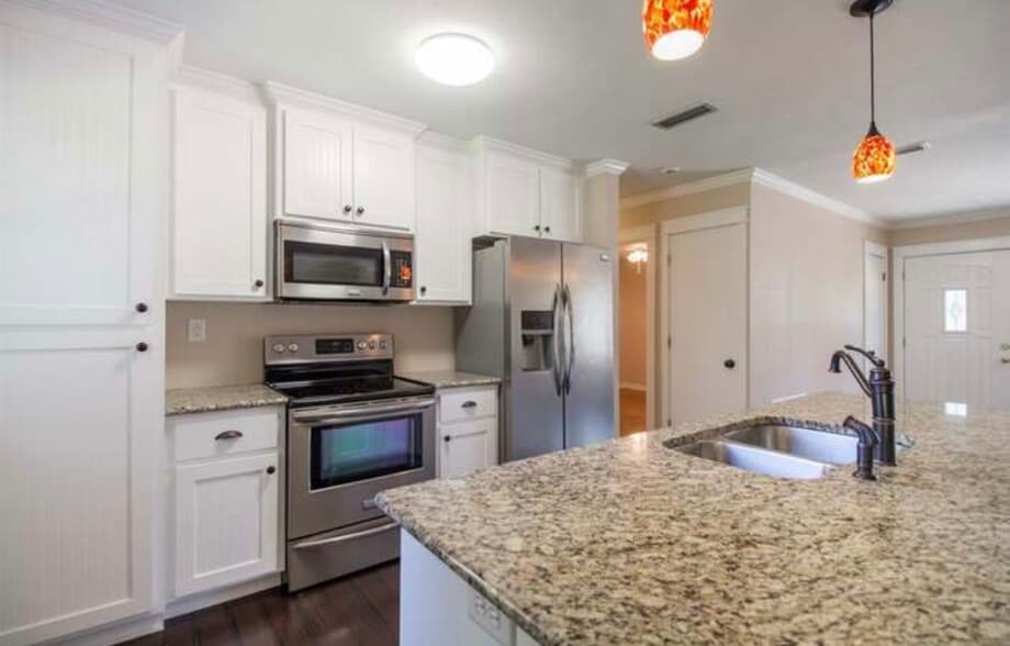 Building Photo - 1136 Carissa Dr