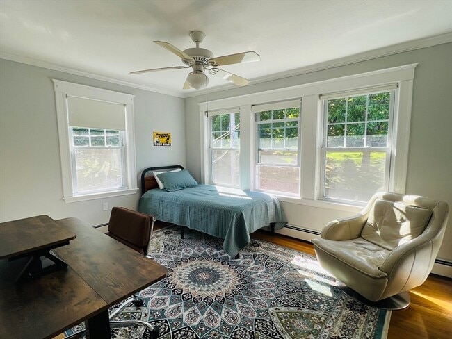 Building Photo - 15 Abigail Ave