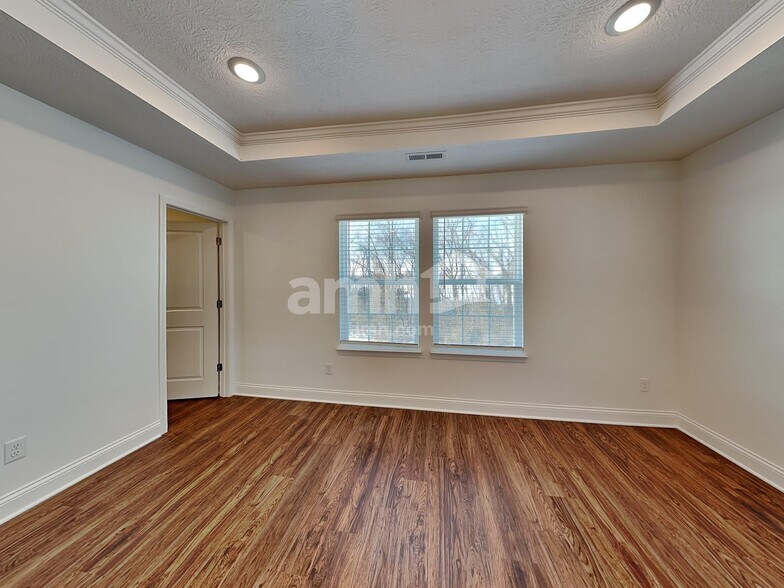 Building Photo - 8316 Northpoint Dr