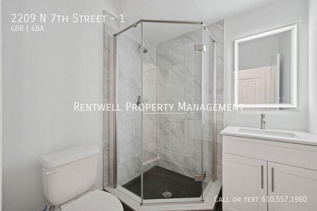 Building Photo - 2209 N 7th St