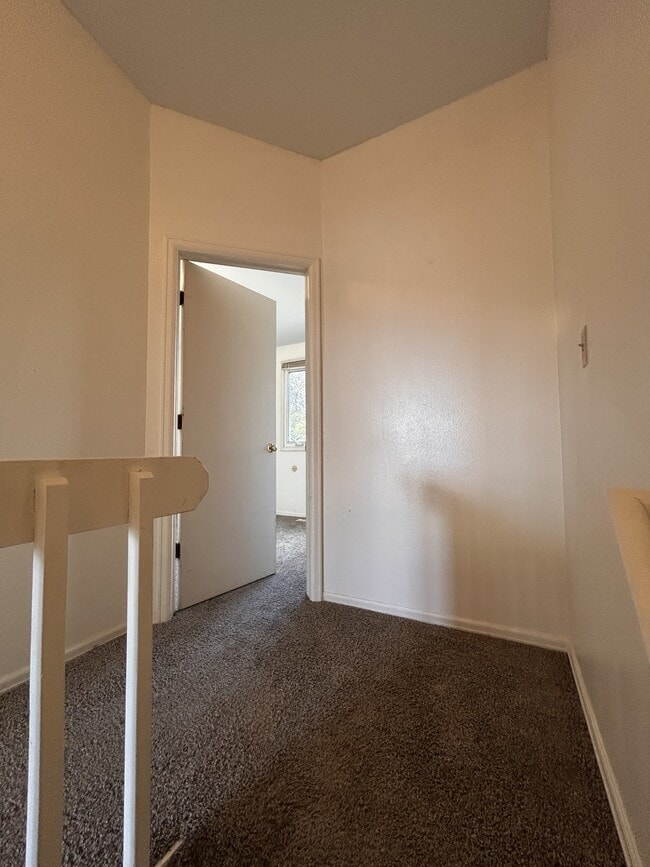 Building Photo - 954 Brant Hollow Ct