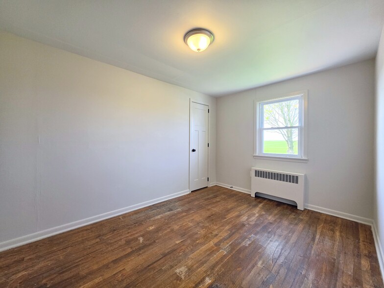 Building Photo - 2618 Creek Hill Rd