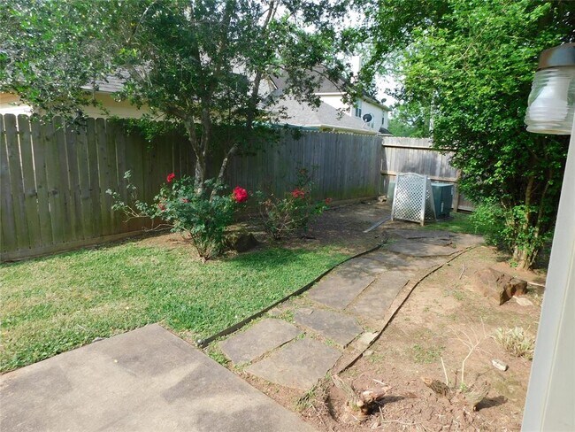 Building Photo - 4211 Creek Hollow Ln