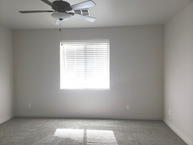 Building Photo - New Home for Rent!
